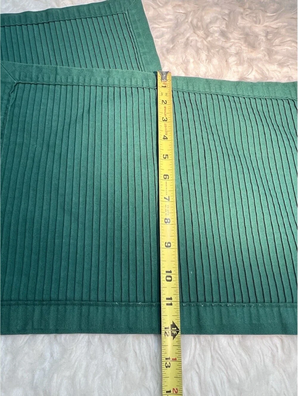 N/A dark green